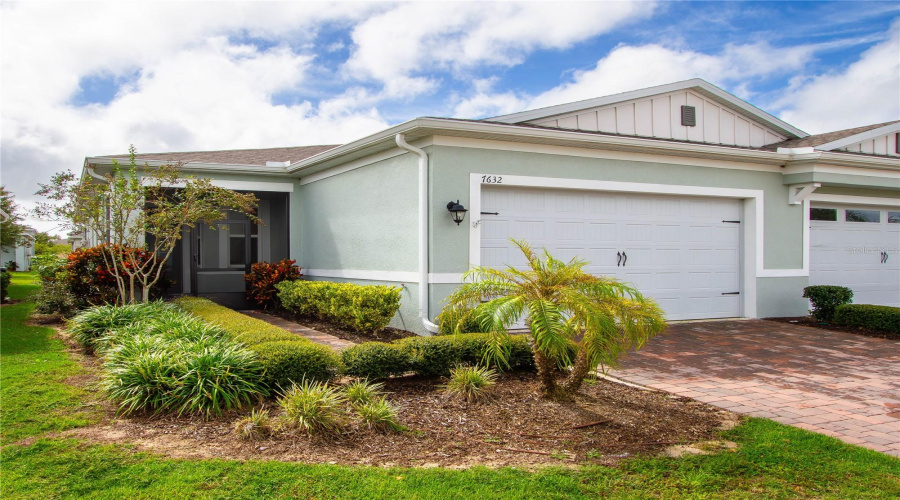 KISSIMMEE, Florida 34747, 2 Bedrooms Bedrooms, ,2 BathroomsBathrooms,Residential,For Sale,SAND PIERRE,0,MFRO6351213