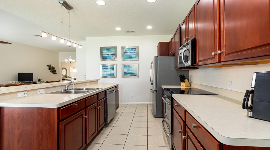 KISSIMMEE, Florida 34747, 4 Bedrooms Bedrooms, ,4 BathroomsBathrooms,Residential,For Sale,TEASCONE,0,MFRO6350201