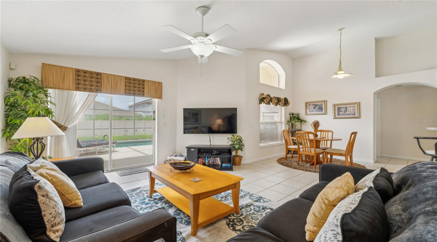 DAVENPORT, Florida 33837, 4 Bedrooms Bedrooms, ,3 BathroomsBathrooms,Residential,For Sale,PALOMA,0,MFRO6322753