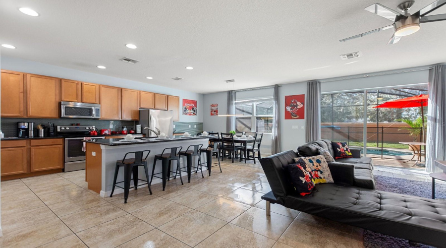 KISSIMMEE, Florida 34746, 4 Bedrooms Bedrooms, ,3 BathroomsBathrooms,Residential,For Sale,LAS FUENTES,0,MFRO6351540