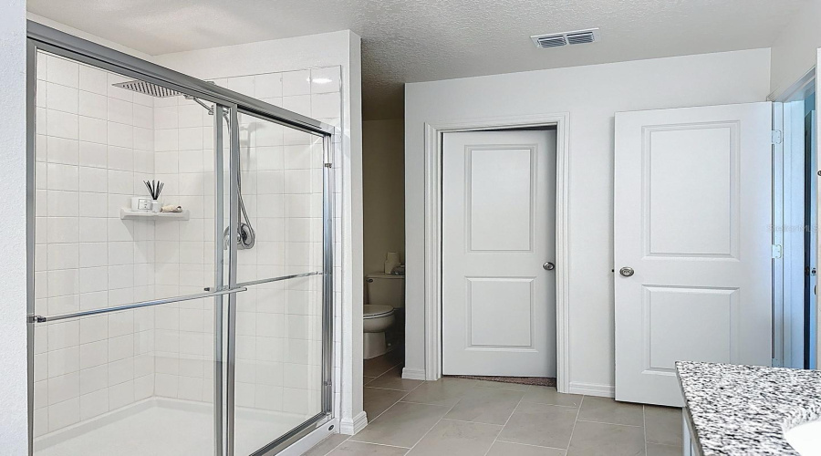 DAVENPORT, Florida 33896, 4 Bedrooms Bedrooms, ,2 BathroomsBathrooms,Residential,For Sale,OVERPOOL,0,MFRS5136413