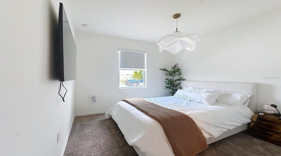 DAVENPORT, Florida 33896, 4 Bedrooms Bedrooms, ,2 BathroomsBathrooms,Residential,For Sale,OVERPOOL,0,MFRS5136413