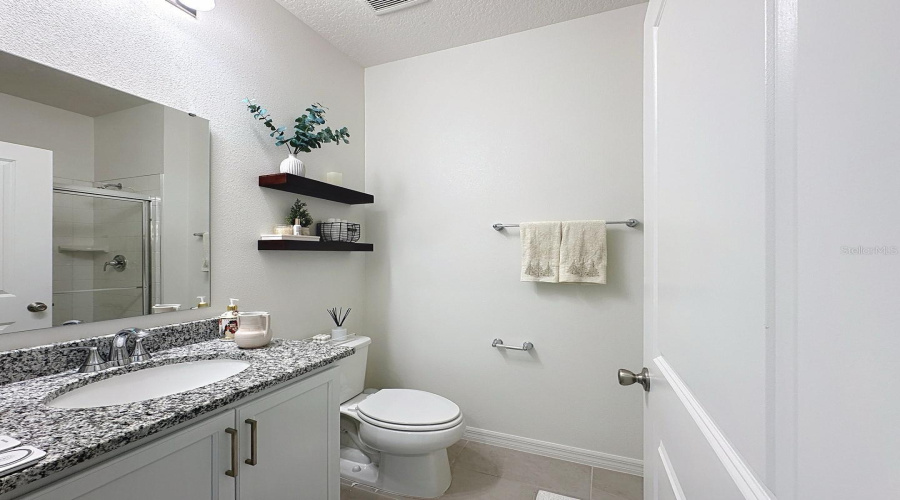 DAVENPORT, Florida 33896, 4 Bedrooms Bedrooms, ,2 BathroomsBathrooms,Residential,For Sale,OVERPOOL,0,MFRS5136413