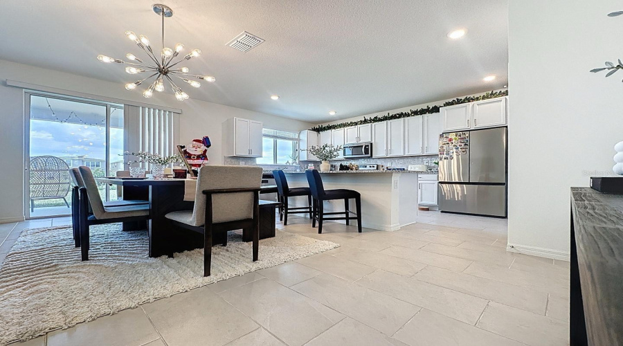 DAVENPORT, Florida 33896, 4 Bedrooms Bedrooms, ,2 BathroomsBathrooms,Residential,For Sale,OVERPOOL,0,MFRS5136413