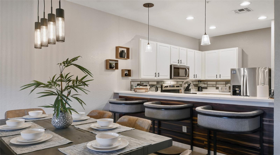 DAVENPORT, Florida 33897, 2 Bedrooms Bedrooms, ,2 BathroomsBathrooms,Residential,For Sale,NEW PROVIDENCE PROMENADE,0,MFRS5136341