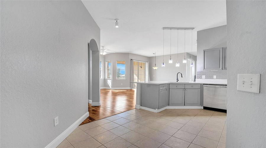 DAVENPORT, Florida 33896, 3 Bedrooms Bedrooms, ,2 BathroomsBathrooms,Residential,For Sale,TERRACE RIDGE,0,MFRO6351764
