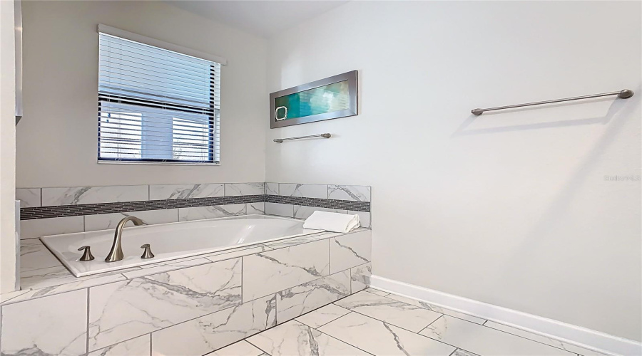 KISSIMMEE, Florida 34746, 8 Bedrooms Bedrooms, ,5 BathroomsBathrooms,Residential,For Sale,FABLE,0,MFRO6351779