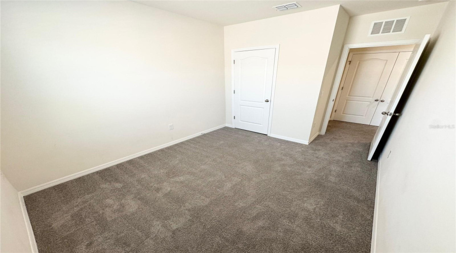 DAVENPORT, Florida 33837, 3 Bedrooms Bedrooms, ,2 BathroomsBathrooms,Residential,For Sale,PENGUIN,0,MFRS5136083