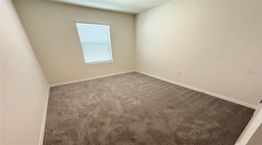 DAVENPORT, Florida 33837, 3 Bedrooms Bedrooms, ,2 BathroomsBathrooms,Residential,For Sale,PENGUIN,0,MFRS5136083