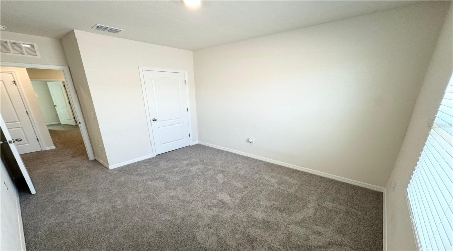 DAVENPORT, Florida 33837, 3 Bedrooms Bedrooms, ,2 BathroomsBathrooms,Residential,For Sale,PENGUIN,0,MFRS5136083