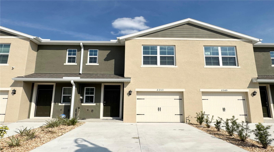 DAVENPORT, Florida 33837, 3 Bedrooms Bedrooms, ,2 BathroomsBathrooms,Residential,For Sale,PENGUIN,0,MFRS5136083