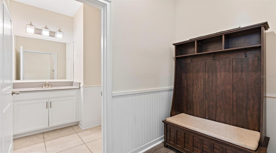 Half Bath and Entrance Nook