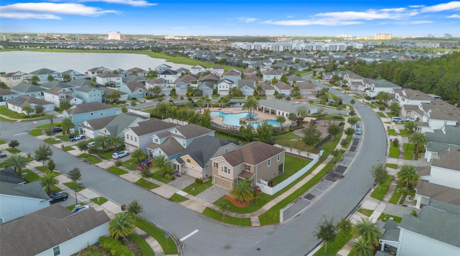 KISSIMMEE, Florida 34746, 4 Bedrooms Bedrooms, ,2 BathroomsBathrooms,Residential,For Sale,SEQUEL,0,MFRO6351604