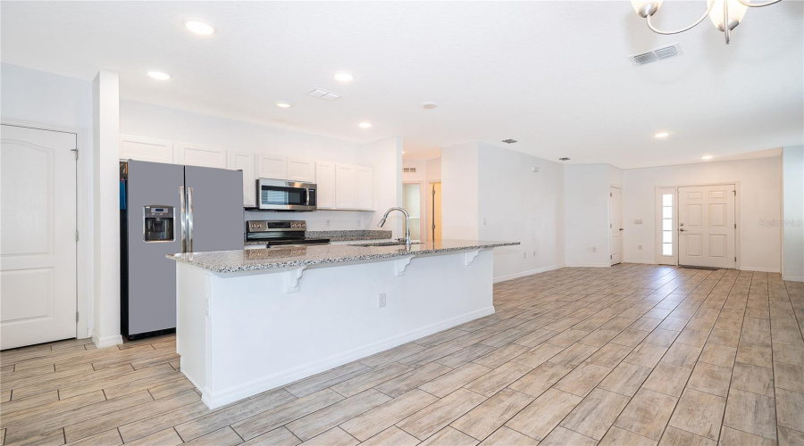 KISSIMMEE, Florida 34746, 3 Bedrooms Bedrooms, ,2 BathroomsBathrooms,Residential,For Sale,DESERT ROSE,0,MFRS5136491