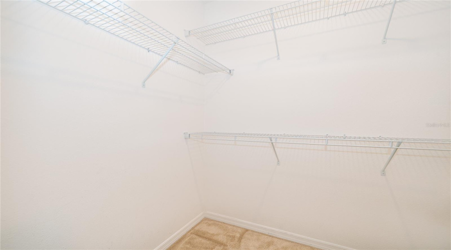 KISSIMMEE, Florida 34746, 3 Bedrooms Bedrooms, ,2 BathroomsBathrooms,Residential,For Sale,DESERT ROSE,0,MFRS5136491