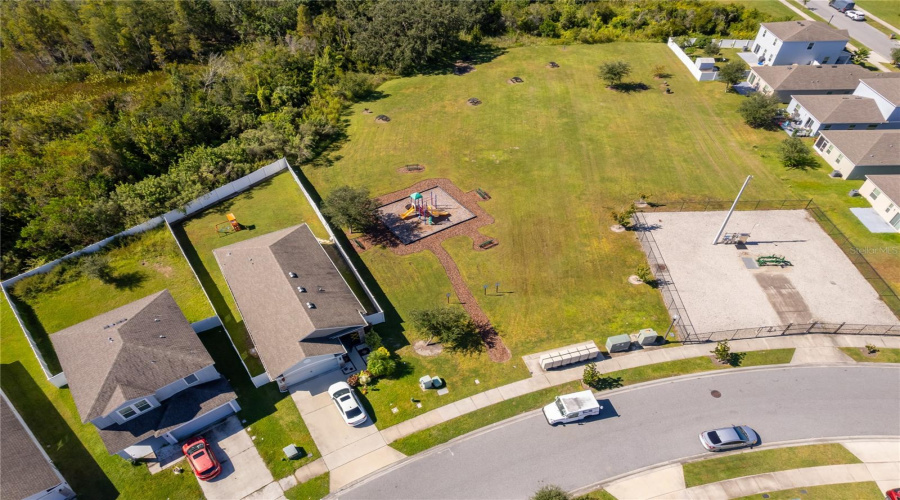 KISSIMMEE, Florida 34746, 3 Bedrooms Bedrooms, ,2 BathroomsBathrooms,Residential,For Sale,DESERT ROSE,0,MFRS5136491