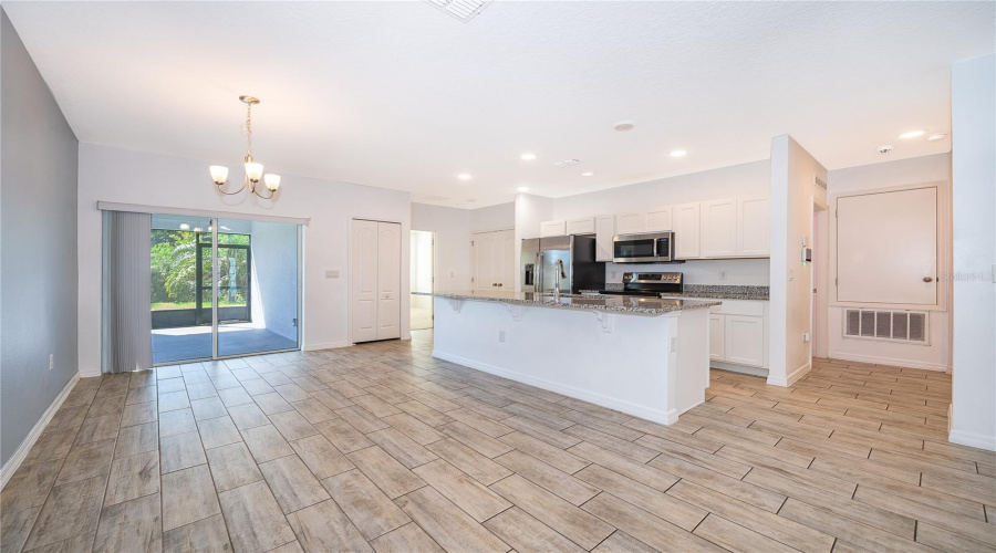 KISSIMMEE, Florida 34746, 3 Bedrooms Bedrooms, ,2 BathroomsBathrooms,Residential,For Sale,DESERT ROSE,0,MFRS5136491