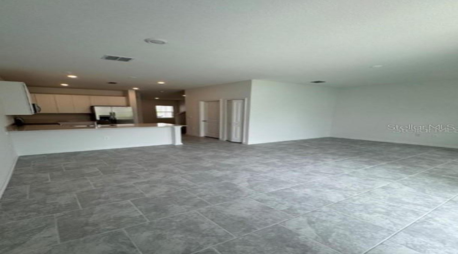 DAVENPORT, Florida 33837, 3 Bedrooms Bedrooms, ,2 BathroomsBathrooms,Residential,For Sale,PIERR,0,MFRS5136152