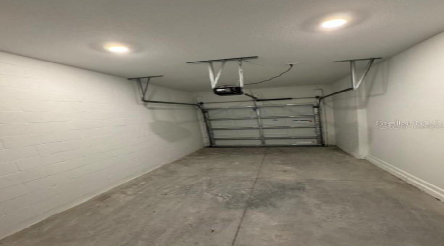 DAVENPORT, Florida 33837, 3 Bedrooms Bedrooms, ,2 BathroomsBathrooms,Residential,For Sale,PIERR,0,MFRS5136152