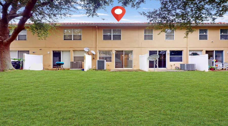 KISSIMMEE, Florida 34747, 3 Bedrooms Bedrooms, ,3 BathroomsBathrooms,Residential,For Sale,LONG ISLAND,0,MFRS5136510