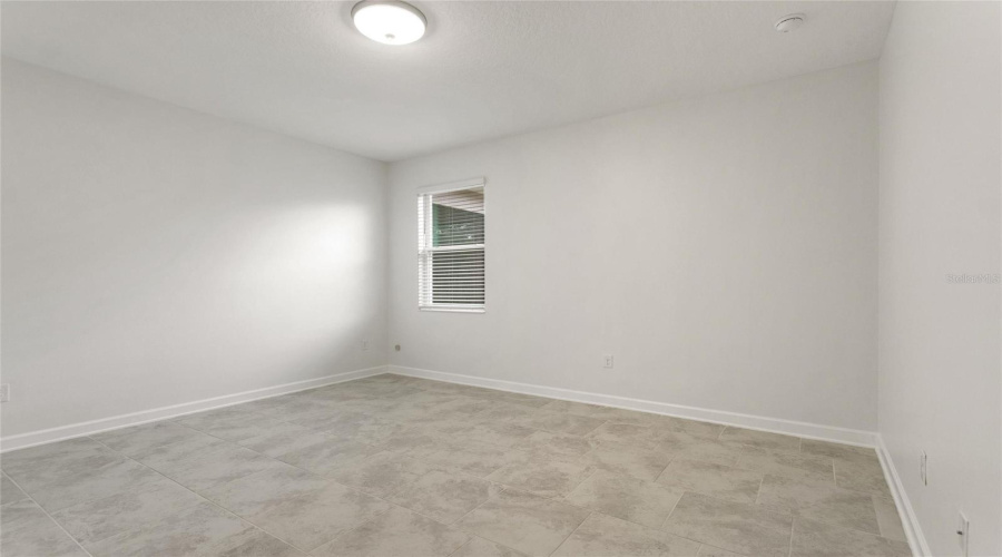 DAVENPORT, Florida 33837, 5 Bedrooms Bedrooms, ,3 BathroomsBathrooms,Residential,For Sale,BRUNSWICK,0,MFRS5136449