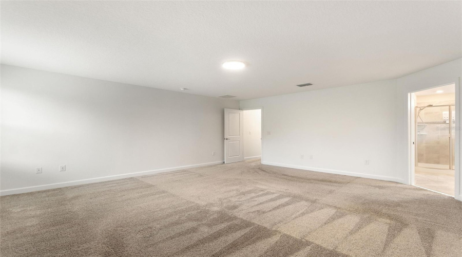 DAVENPORT, Florida 33837, 5 Bedrooms Bedrooms, ,3 BathroomsBathrooms,Residential,For Sale,BRUNSWICK,0,MFRS5136449