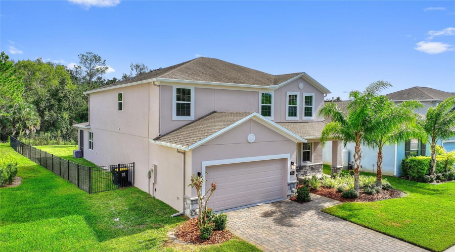 DAVENPORT, Florida 33837, 5 Bedrooms Bedrooms, ,3 BathroomsBathrooms,Residential,For Sale,BRUNSWICK,0,MFRS5136449