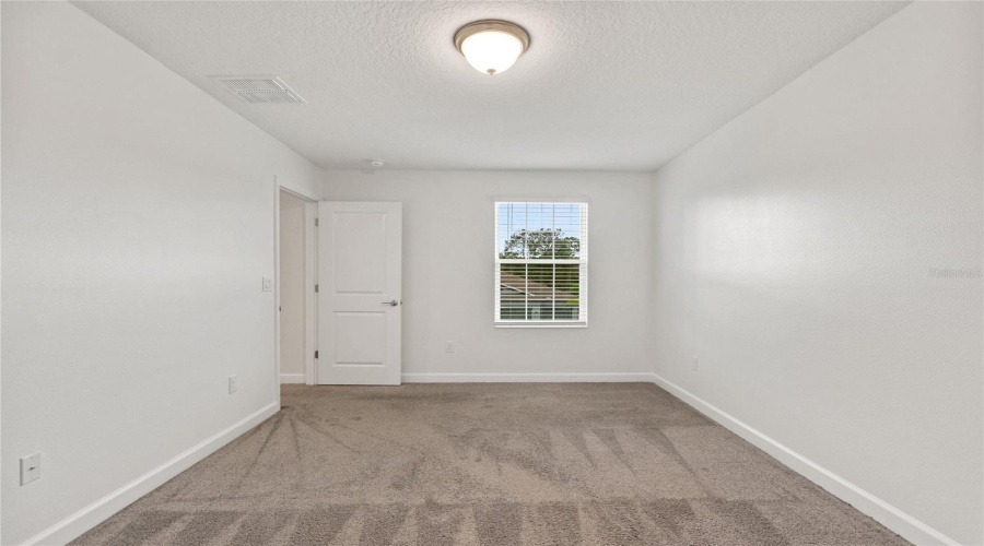 DAVENPORT, Florida 33837, 5 Bedrooms Bedrooms, ,3 BathroomsBathrooms,Residential,For Sale,BRUNSWICK,0,MFRS5136449