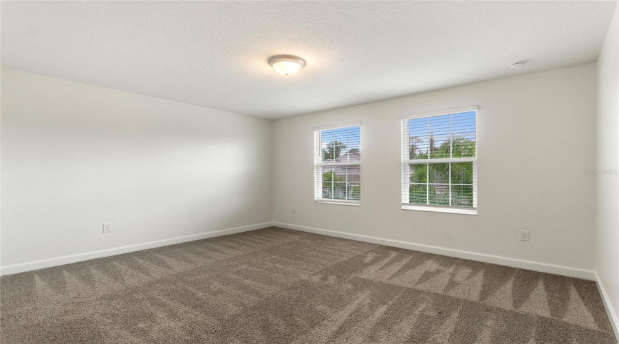 DAVENPORT, Florida 33837, 5 Bedrooms Bedrooms, ,3 BathroomsBathrooms,Residential,For Sale,BRUNSWICK,0,MFRS5136449
