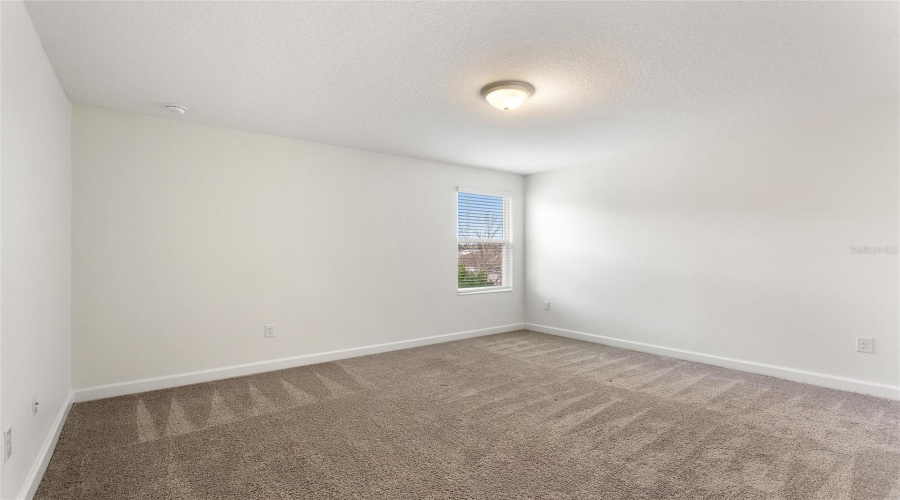 DAVENPORT, Florida 33837, 5 Bedrooms Bedrooms, ,3 BathroomsBathrooms,Residential,For Sale,BRUNSWICK,0,MFRS5136449