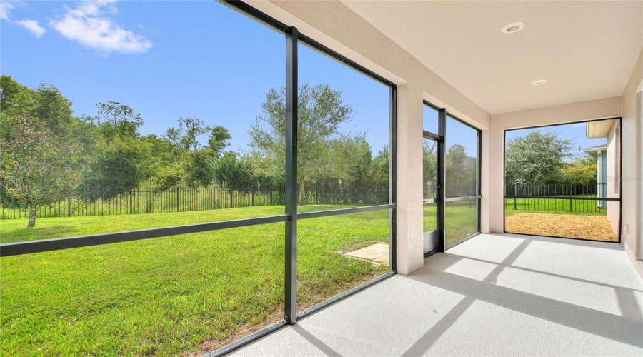 DAVENPORT, Florida 33837, 5 Bedrooms Bedrooms, ,3 BathroomsBathrooms,Residential,For Sale,BRUNSWICK,0,MFRS5136449