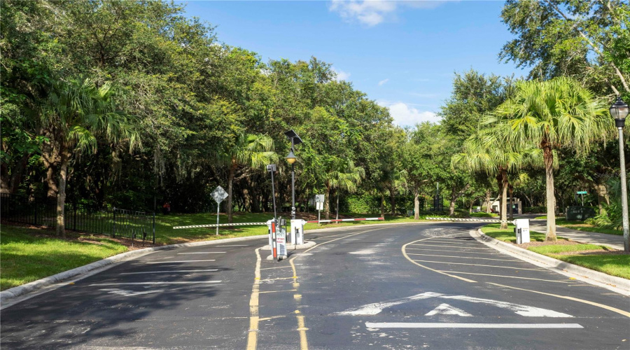 KISSIMMEE, Florida 34747, 3 Bedrooms Bedrooms, ,2 BathroomsBathrooms,Residential,For Sale,BLUE LAGOON,0,MFRS5136459