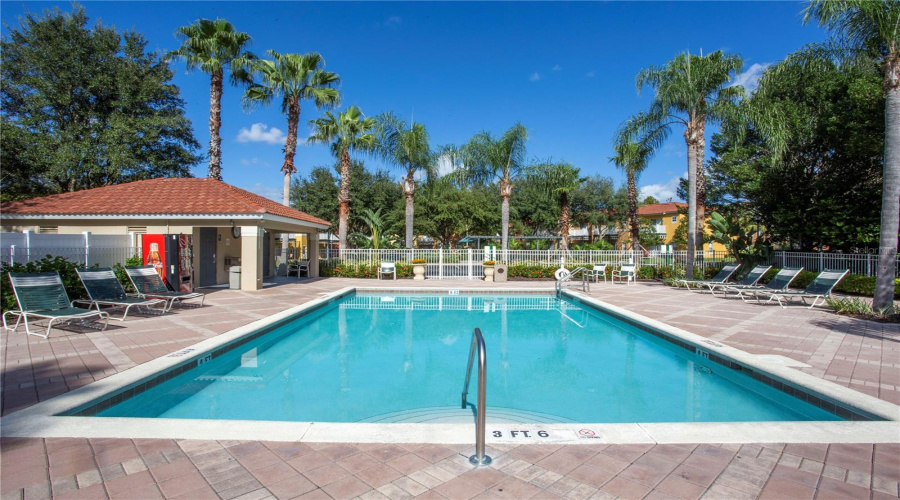 KISSIMMEE, Florida 34747, 3 Bedrooms Bedrooms, ,2 BathroomsBathrooms,Residential,For Sale,BLUE LAGOON,0,MFRS5136459