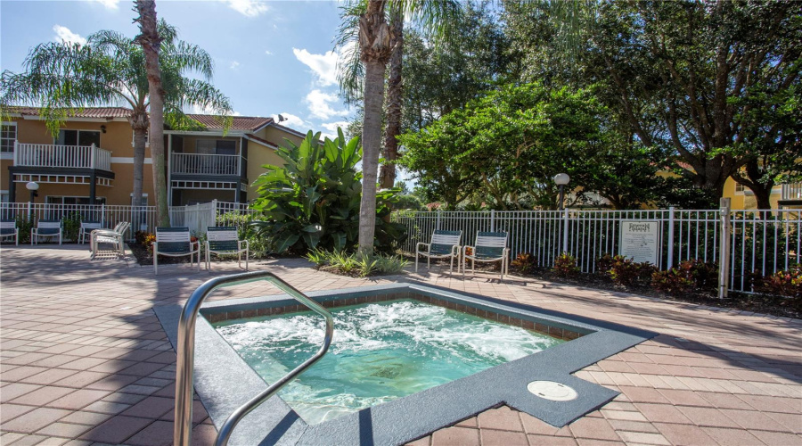 KISSIMMEE, Florida 34747, 3 Bedrooms Bedrooms, ,2 BathroomsBathrooms,Residential,For Sale,BLUE LAGOON,0,MFRS5136459