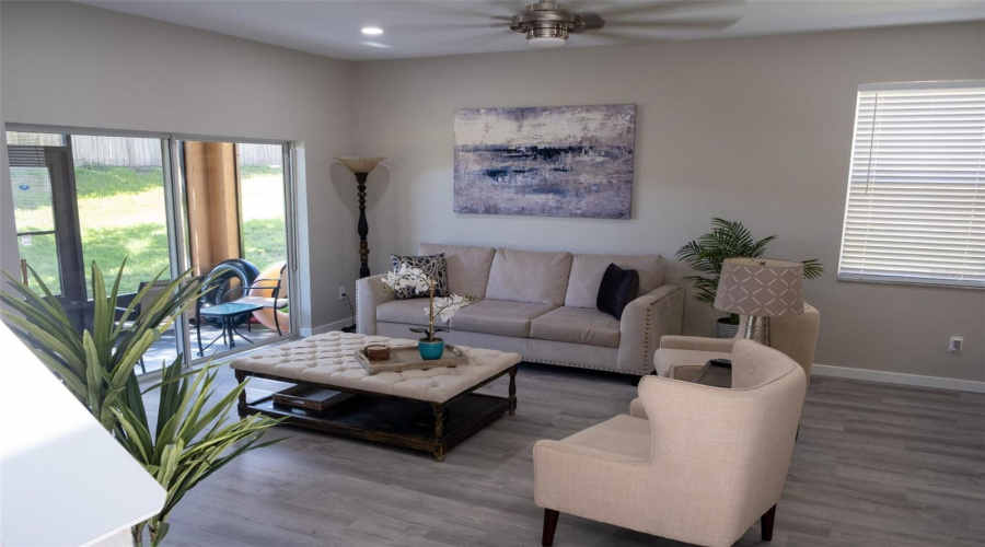 DAVENPORT, Florida 33897, 4 Bedrooms Bedrooms, ,3 BathroomsBathrooms,Residential,For Sale,CALABRIA,0,MFRO6351688