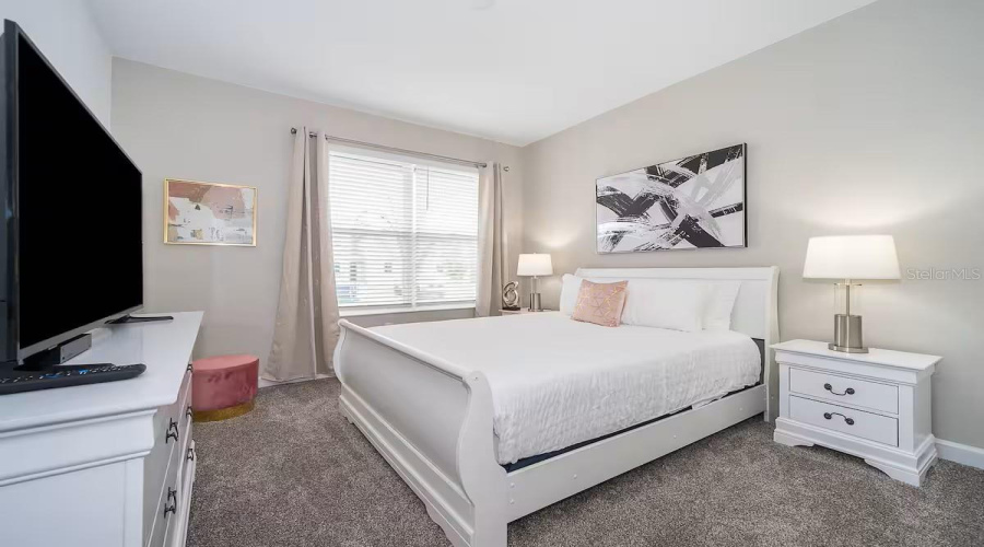 KISSIMMEE, Florida 34746, 5 Bedrooms Bedrooms, ,5 BathroomsBathrooms,Residential,For Sale,PARAGRAPH,0,MFRS5136478