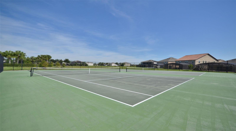 DAVENPORT, Florida 33896, 4 Bedrooms Bedrooms, ,3 BathroomsBathrooms,Residential,For Sale,DORSET,0,MFRO6340192