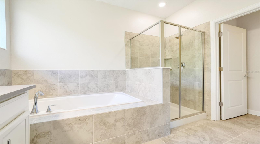 DAVENPORT, Florida 33896, 3 Bedrooms Bedrooms, ,2 BathroomsBathrooms,Residential,For Sale,PAYNE STEWART,0,MFRS5135954