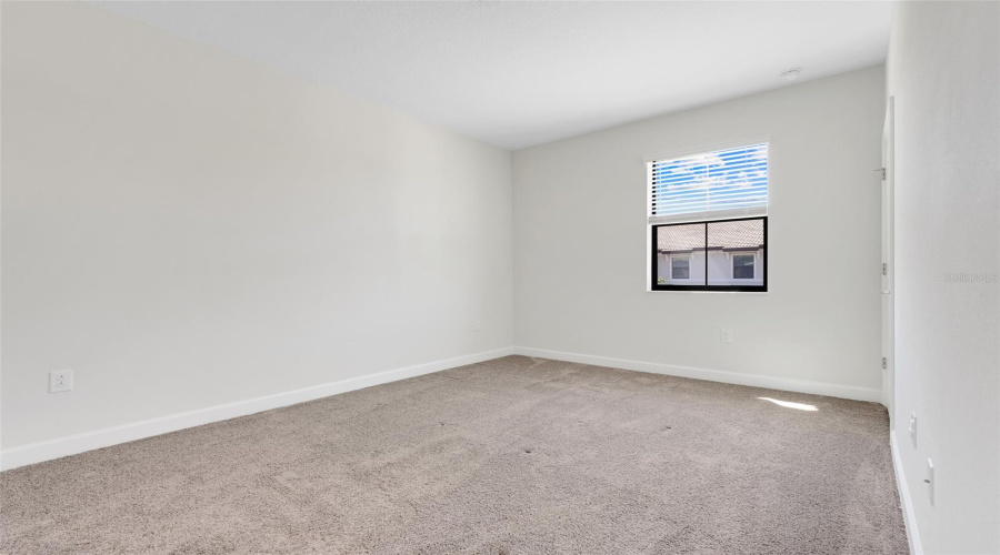 DAVENPORT, Florida 33896, 3 Bedrooms Bedrooms, ,2 BathroomsBathrooms,Residential,For Sale,PAYNE STEWART,0,MFRS5135954