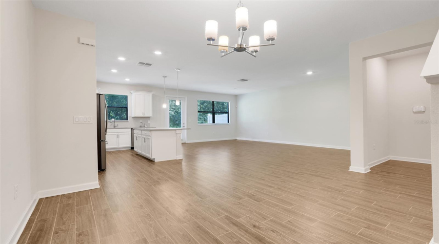 DAVENPORT, Florida 33896, 3 Bedrooms Bedrooms, ,2 BathroomsBathrooms,Residential,For Sale,PAYNE STEWART,0,MFRS5135954