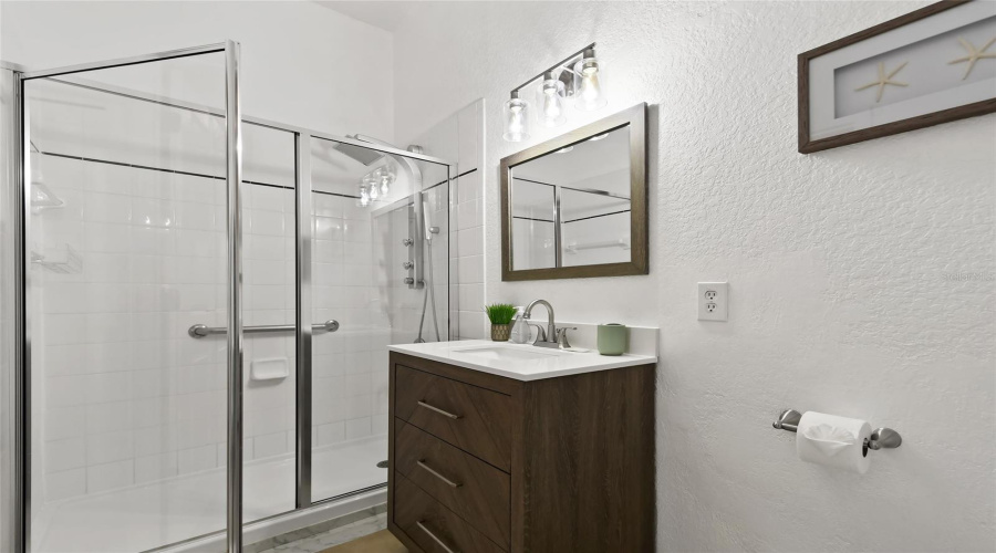 DAVENPORT, Florida 33897, 3 Bedrooms Bedrooms, ,2 BathroomsBathrooms,Residential,For Sale,LUCAYA,0,MFRS5136547