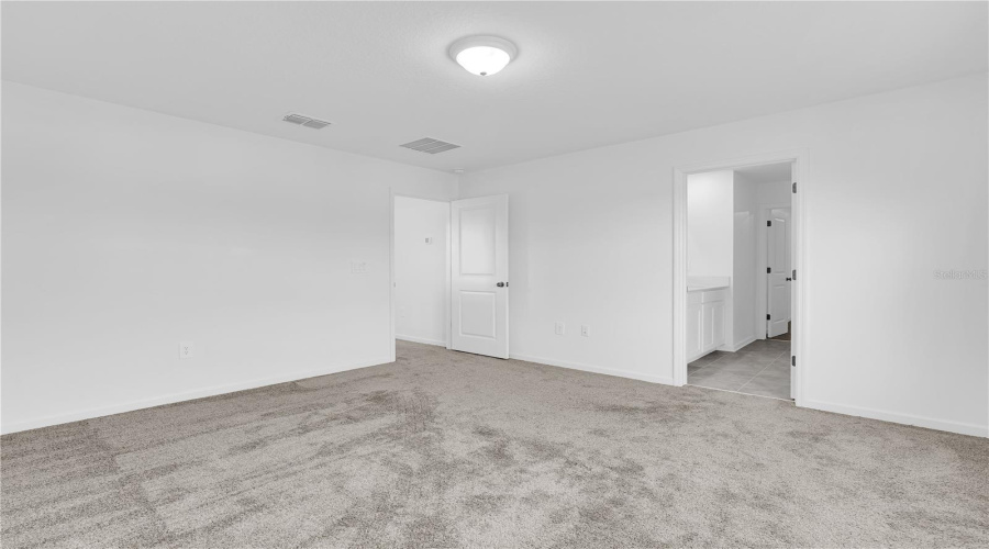 DAVENPORT, Florida 33837, 4 Bedrooms Bedrooms, ,2 BathroomsBathrooms,Residential,For Sale,WATERFALL,0,MFRO6351299