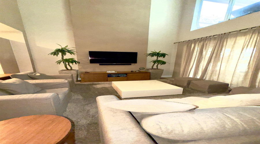 KISSIMMEE, Florida 34747, 4 Bedrooms Bedrooms, ,4 BathroomsBathrooms,Residential,For Sale,RECIFE,0,MFRO6350643