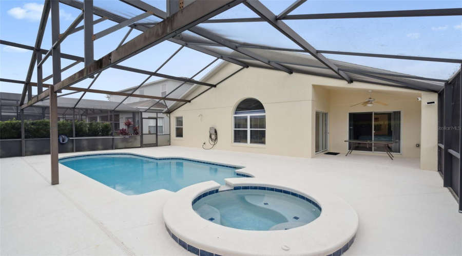 DAVENPORT, Florida 33897, 3 Bedrooms Bedrooms, ,2 BathroomsBathrooms,Residential,For Sale,MOORGATE,0,MFRS5136593
