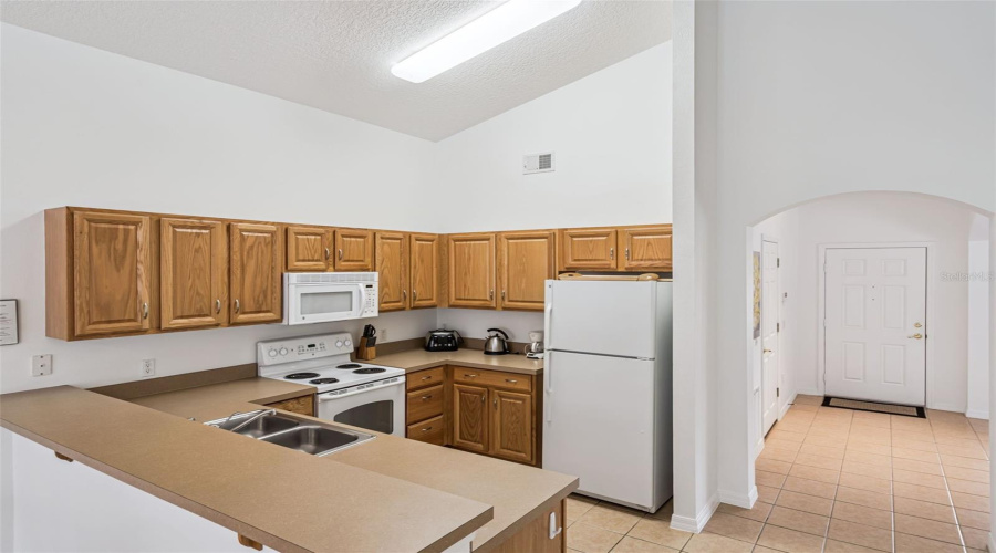 DAVENPORT, Florida 33897, 3 Bedrooms Bedrooms, ,2 BathroomsBathrooms,Residential,For Sale,MOORGATE,0,MFRS5136593