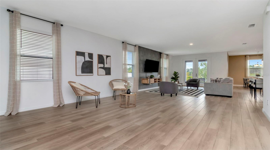 DAVENPORT, Florida 33896, 4 Bedrooms Bedrooms, ,3 BathroomsBathrooms,Residential,For Sale,DERWENT,0,MFRTB8436067