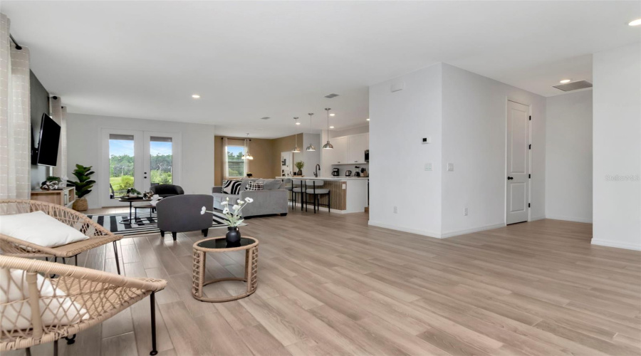 DAVENPORT, Florida 33896, 4 Bedrooms Bedrooms, ,3 BathroomsBathrooms,Residential,For Sale,DERWENT,0,MFRTB8436067