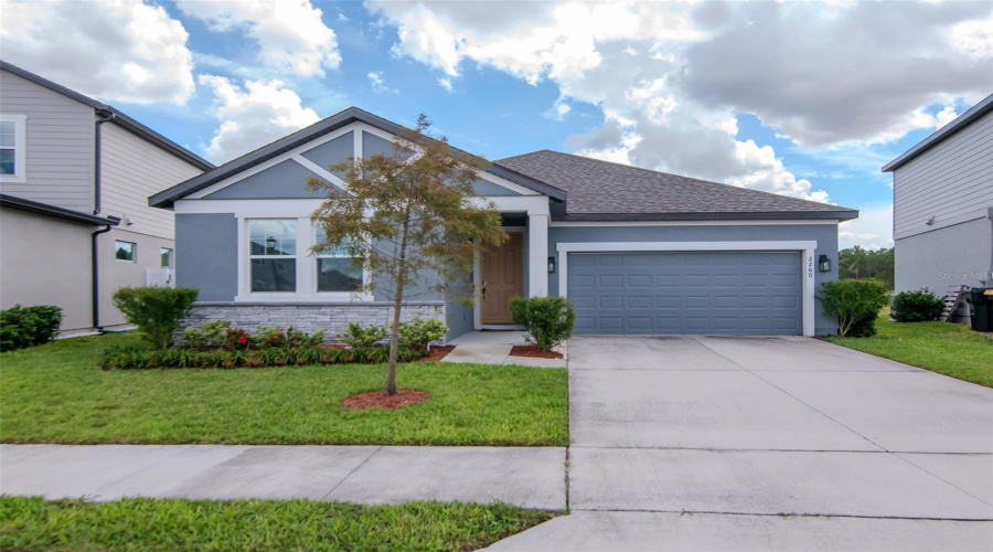DAVENPORT, Florida 33896, 4 Bedrooms Bedrooms, ,3 BathroomsBathrooms,Residential,For Sale,DERWENT,0,MFRTB8436067