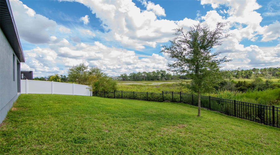 DAVENPORT, Florida 33896, 4 Bedrooms Bedrooms, ,3 BathroomsBathrooms,Residential,For Sale,DERWENT,0,MFRTB8436067