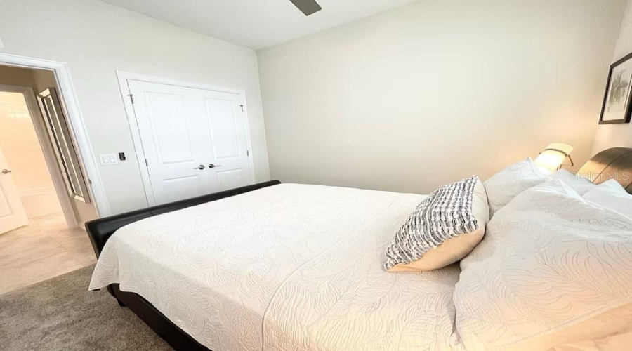 KISSIMMEE, Florida 34746, 2 Bedrooms Bedrooms, ,2 BathroomsBathrooms,Residential,For Sale,PARADOX,0,MFRO6298745